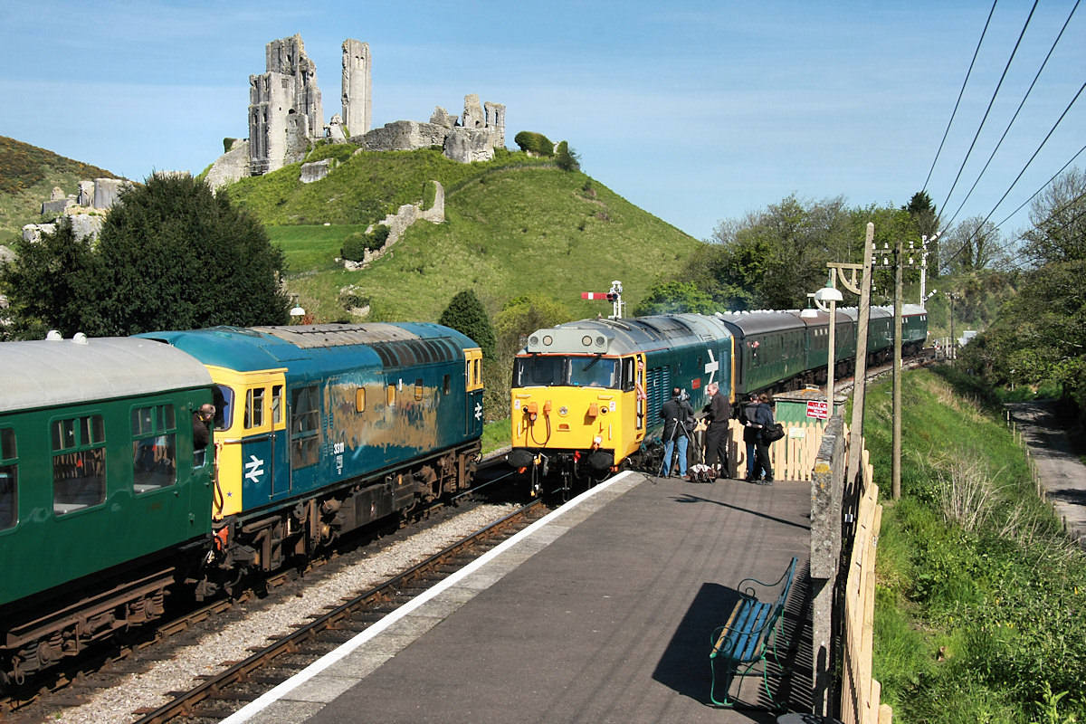 50026_33111_corfe