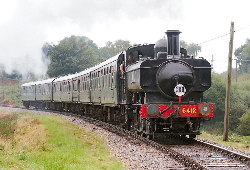 ex GWR 0-6-0 pannier tank, No.6412